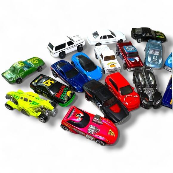 Hot Wheels Matchbox 25 Mixed Diecast Toy Car Lot – Splittin’ Image Pack - Picture 7 of 8